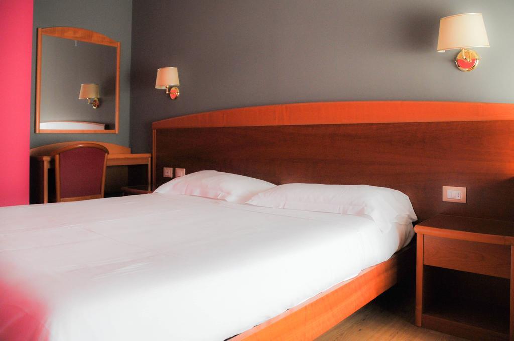 Hotel Marco Effe Mestrino Værelse billede