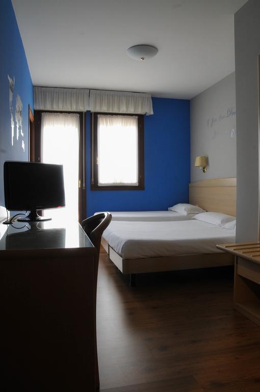Hotel Marco Effe Mestrino Værelse billede